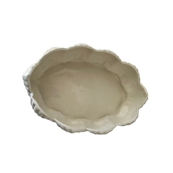 Large Centerpiece Dish White Iridescent Clam Shell Ceramic Vintage 80s - Picture 3 of 3